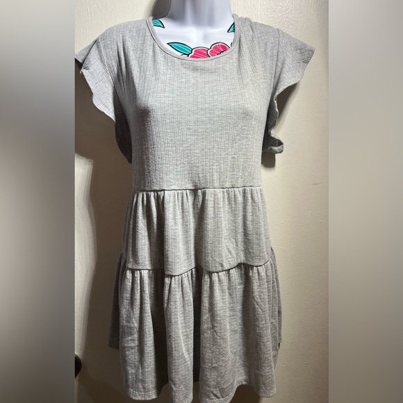 Francesca’s Collections Gray Layered Shirt Emory Park - Picture 1 of 4